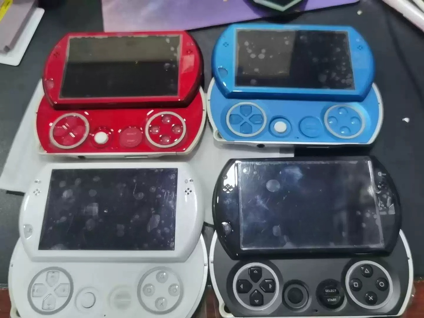 PSP GO Handheld Gaming Console - Gaming Console Psp のレビューと価格
